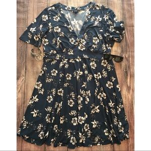 Torrid Blue Print Dress Size 2 (size 18/20)